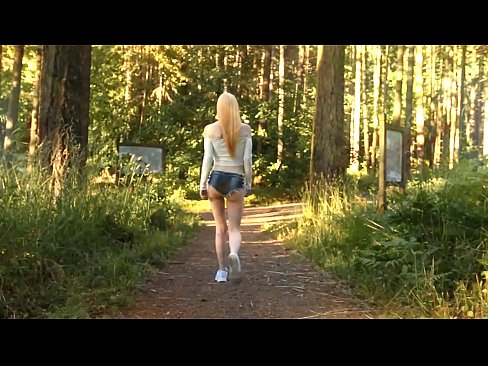 ❤️ Vakker kvinne beveger seg sakte, ikke nakenvideo ☑ Porno fb ved no.extratorrents.top ﹏